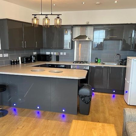 Entire Two Bedrooms Flat With Nice View H2 그레이트야머스 외부 사진