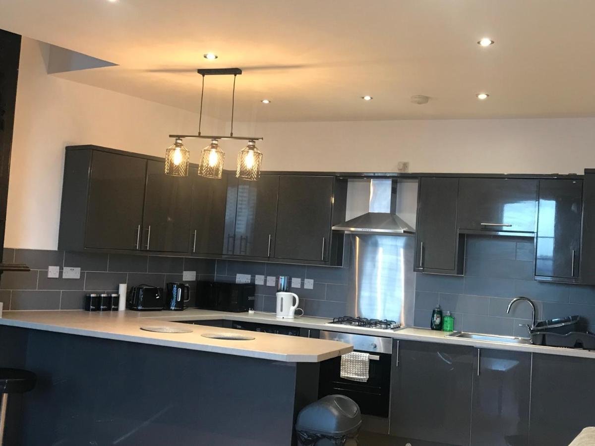 Entire Two Bedrooms Flat With Nice View H2 그레이트야머스 외부 사진
