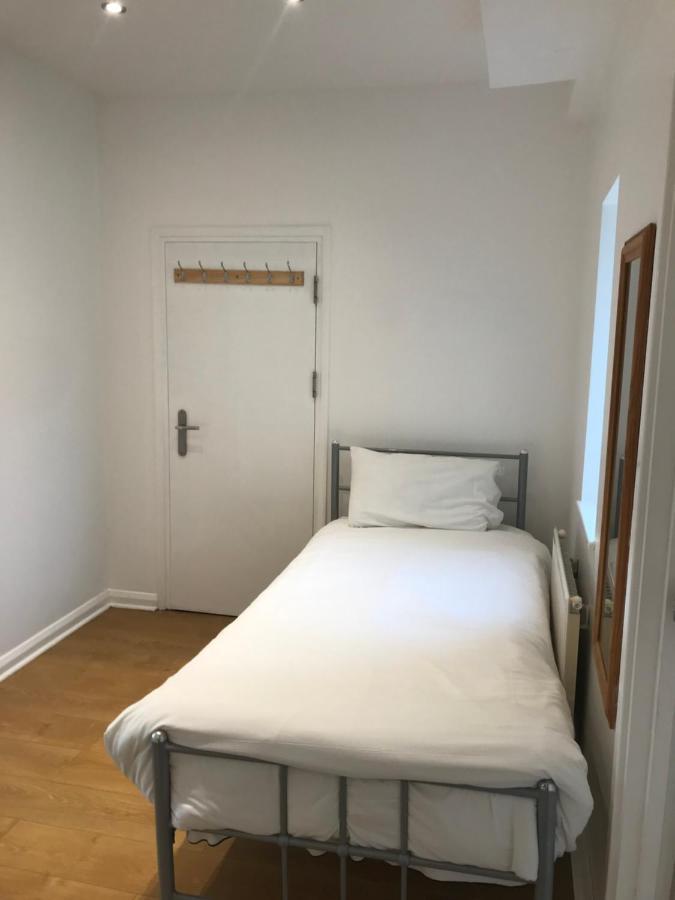 Entire Two Bedrooms Flat With Nice View H2 그레이트야머스 외부 사진