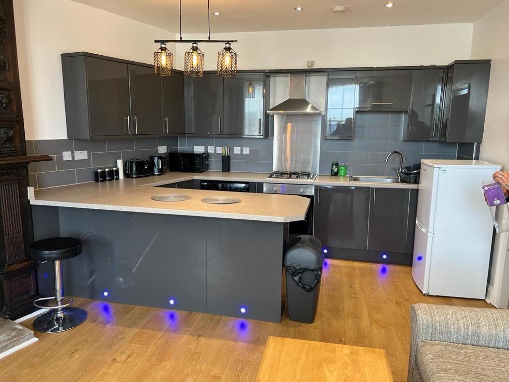 Entire Two Bedrooms Flat With Nice View H2 그레이트야머스 외부 사진
